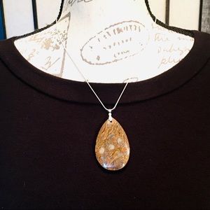 Silk Stone Teardrop Necklace